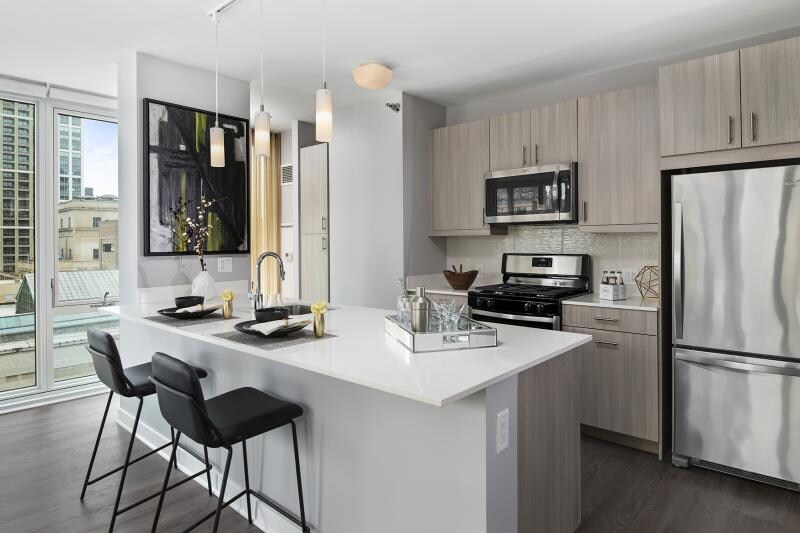 Building Photo - 24 W Randolph St