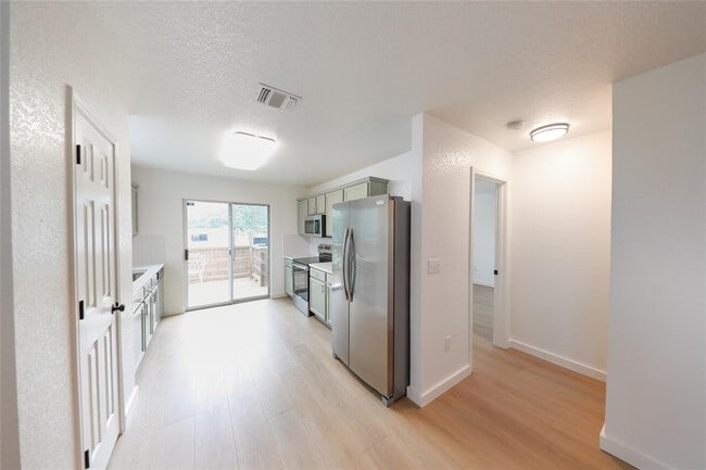 Building Photo - 11254 Dublin Cir