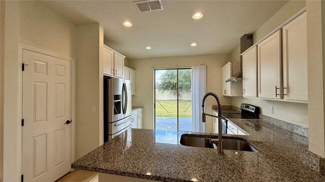 Building Photo - 3545 Starkey Dr