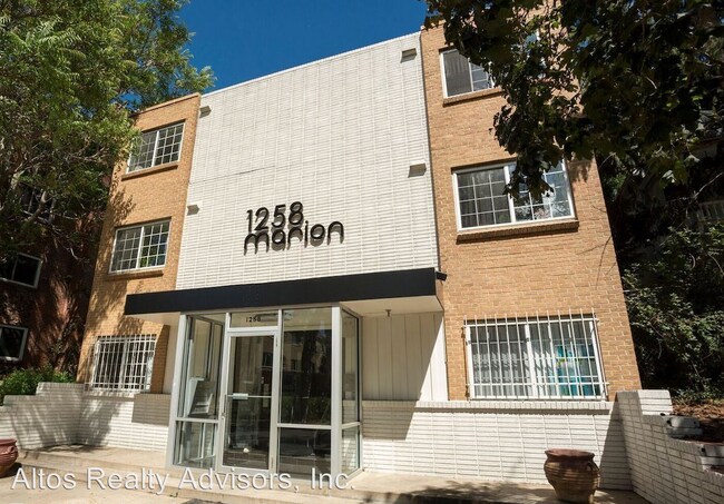 Primary Photo - 1258 N Marion St