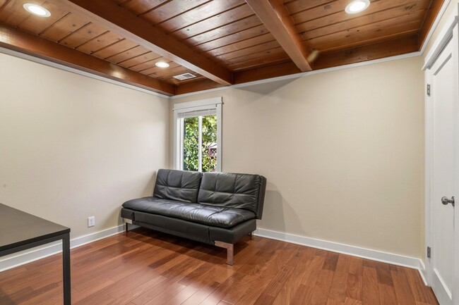 Building Photo - Wow! What a Great Home! Available Soon!