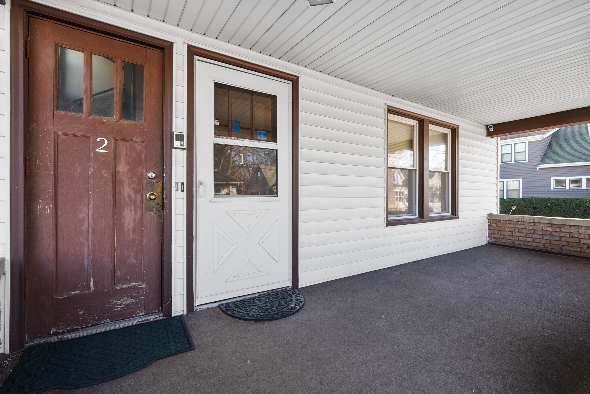 Front Doors/Porch - 21 Farwell St