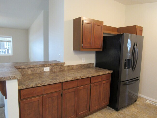 Building Photo - 14750 Cardoza Ct
