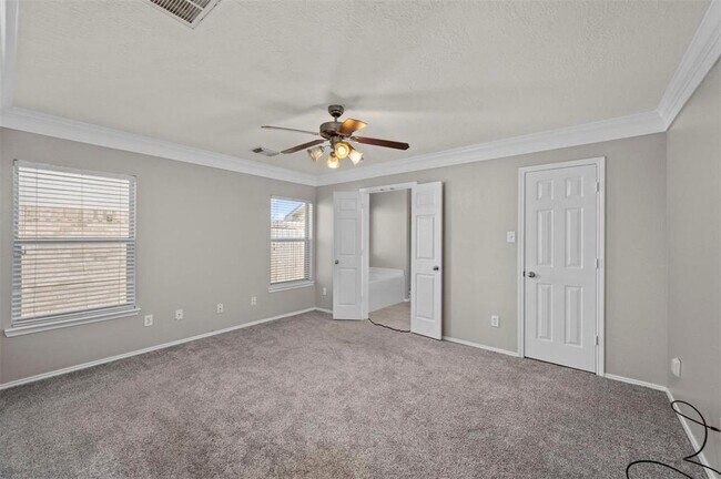 Building Photo - 8014 Blackcherry Ln