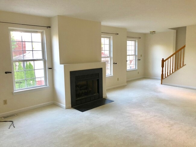 Building Photo - 139 Morewood Ave