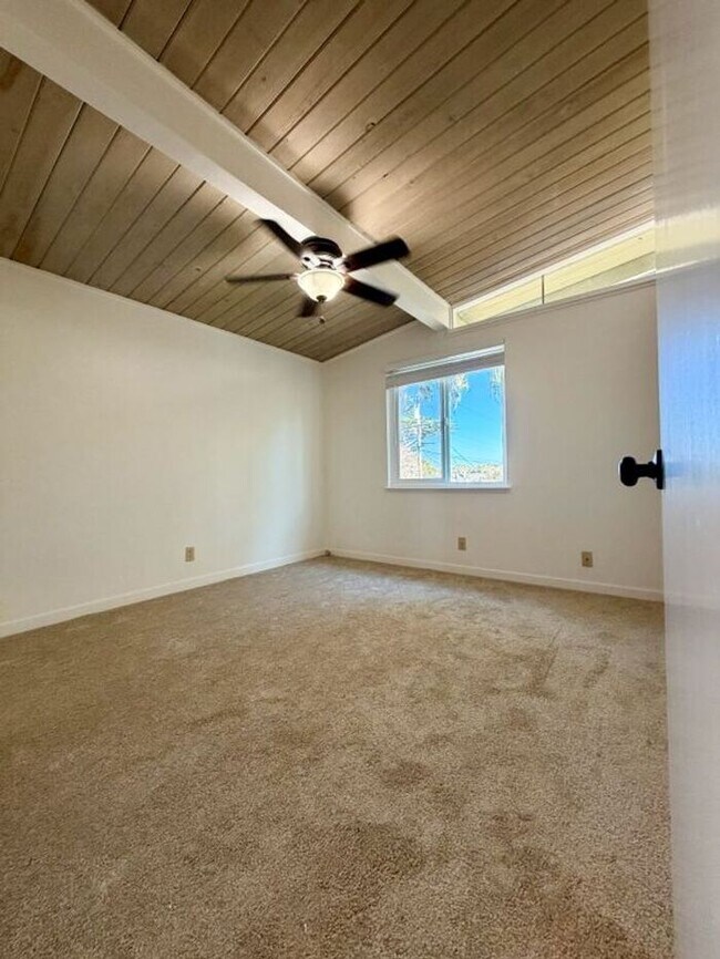 Building Photo - Updated Two Bedroom Duplex in PG!