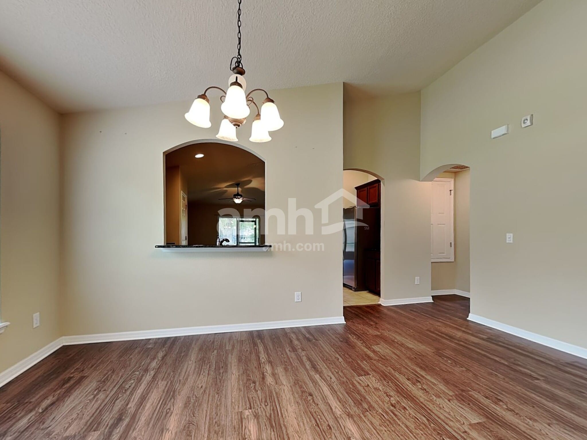 Building Photo - 915 Branchwood Way