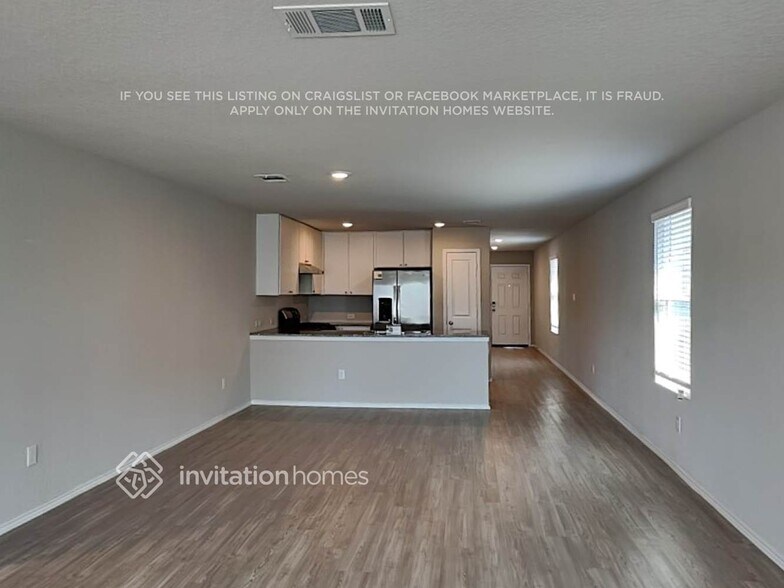 Building Photo - 4330 Rapids Way