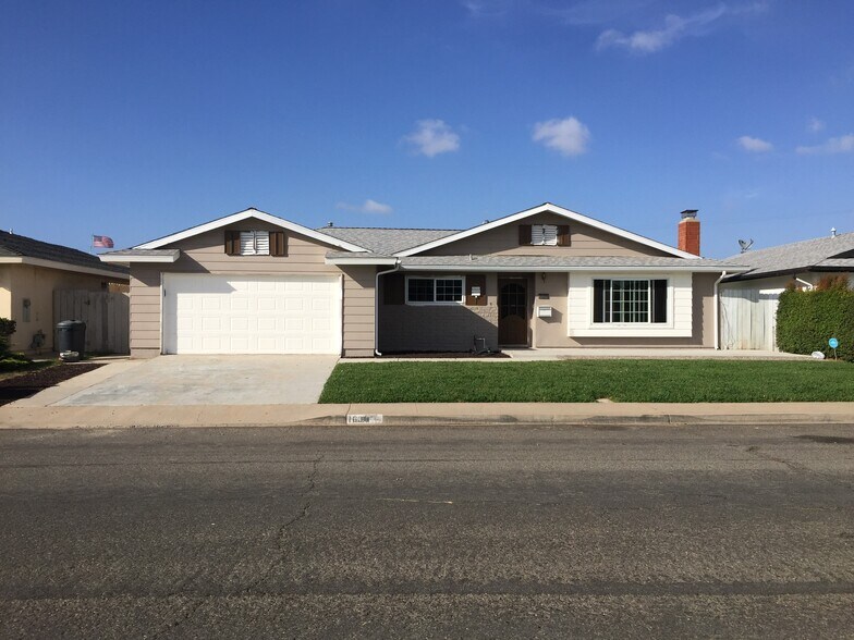 Building Photo - 1630 Ionian St