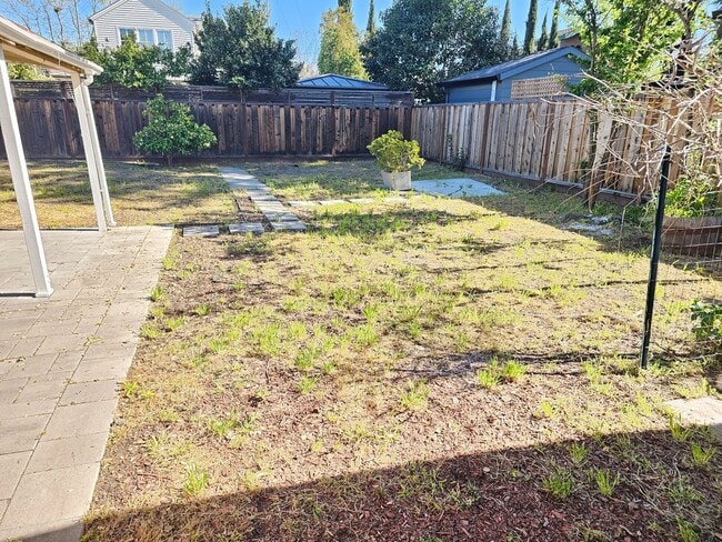 Building Photo - Beautiful Palo Alto Bungalow
