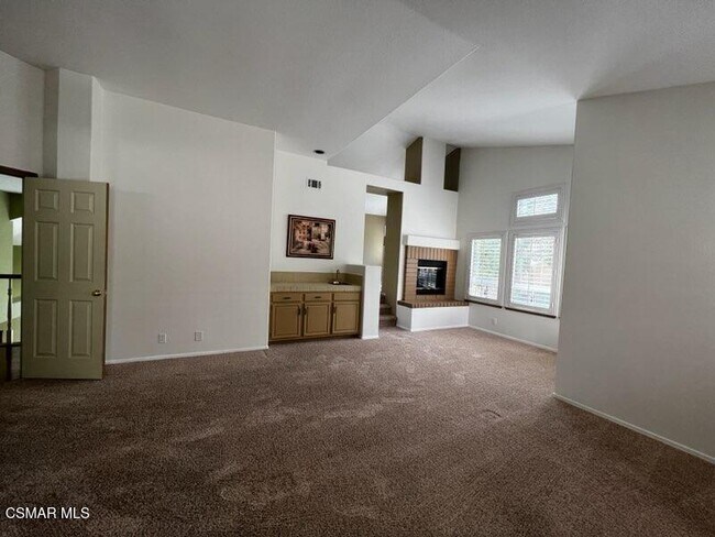 Building Photo - 608 Allegro Ct