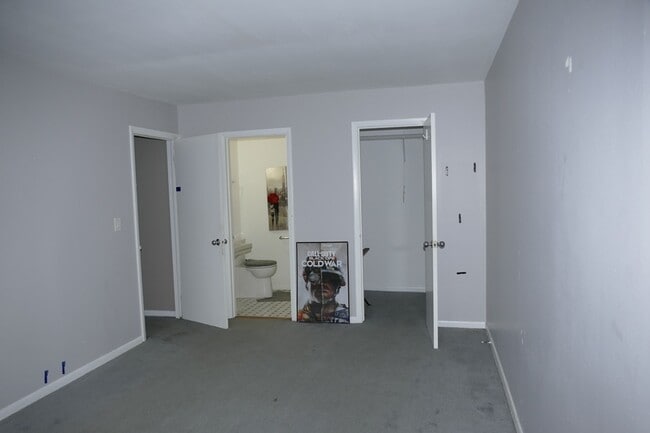 Building Photo - 7724 Woodward Ave