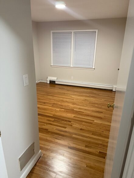 Building Photo - 80 Campbell Ave