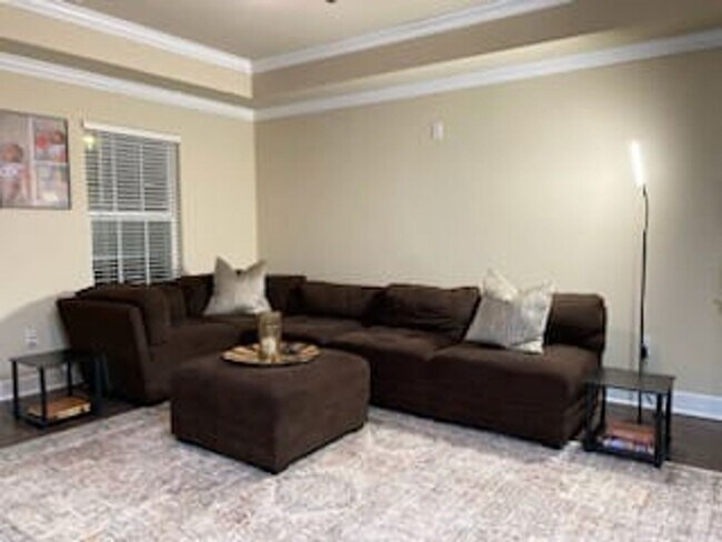 Building Photo - Coming Soon Fully Furnished in Orchard Lan...