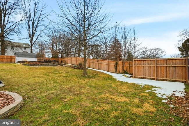 Building Photo - 8875 Carrollton Ave