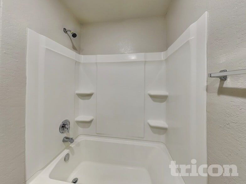 Building Photo - 6542 Augustus Magee