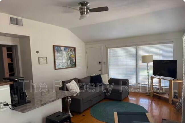 Building Photo - 1700 Golder Ave