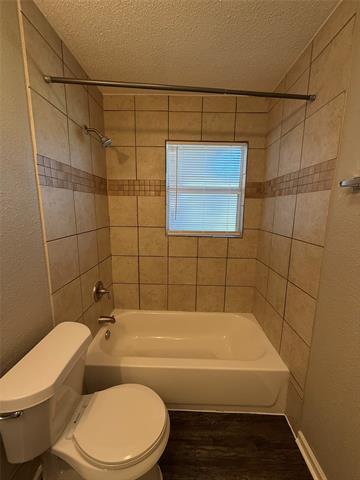 Building Photo - 303 Ridgefield Cir