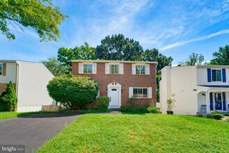Building Photo - 8467 Magic Tree Ct