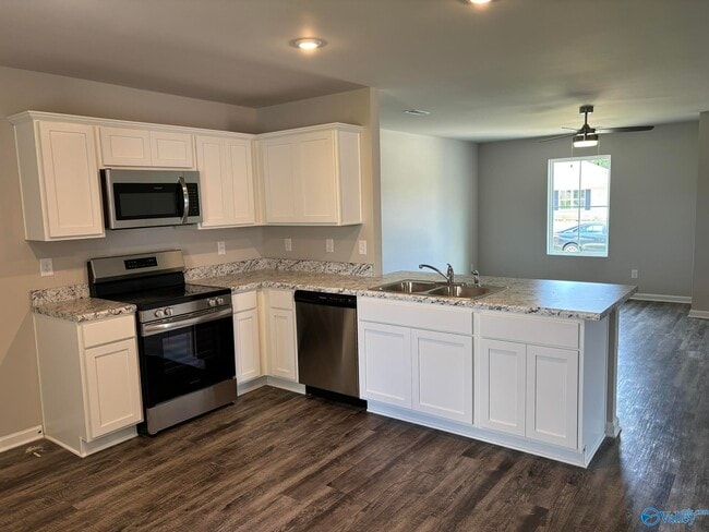 Building Photo - 4022 Hudson Ct SW