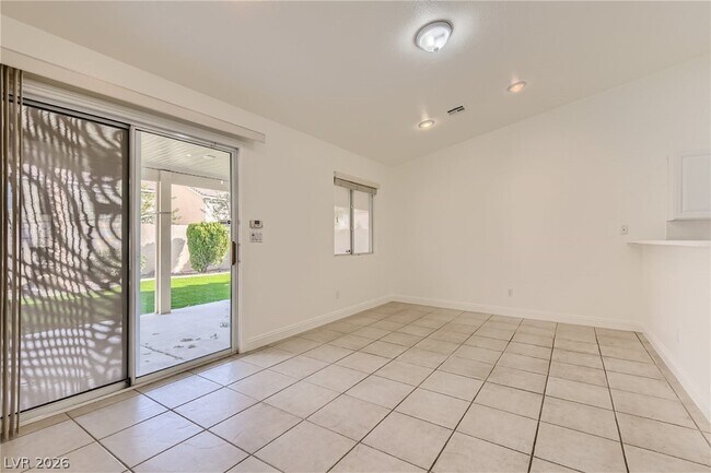 Building Photo - 3930 Blue Gull St