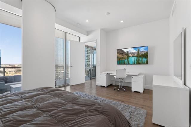 Building Photo - 7901 Windrose Ave.