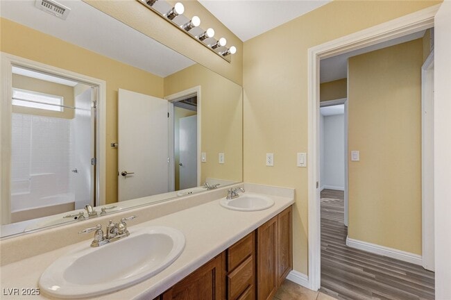 Building Photo - 10644 Tray Mountain Ave