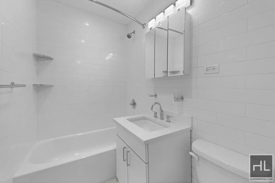 Building Photo - E 87 ST Near Lex. 4/5/6 & Q Train, Dishwasher & NO Broker's Fees!