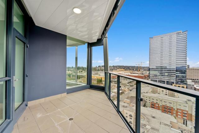 Building Photo - 2 bedroom in Bellevue WA 98004