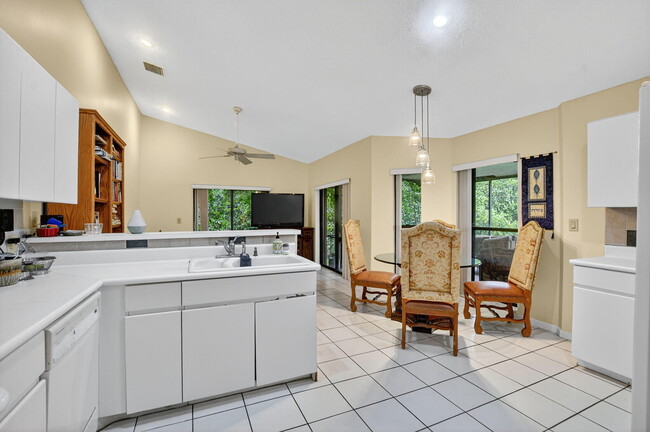 Building Photo - 20803 Cabrillo Way