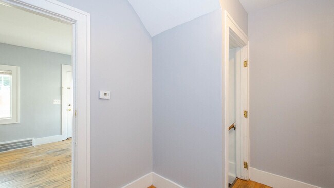 Building Photo - 1441 S State St