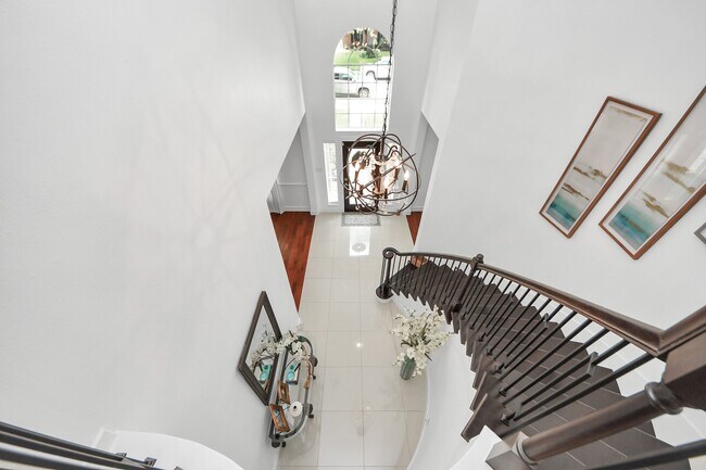 Building Photo - 9214 Meadow Branch Ct