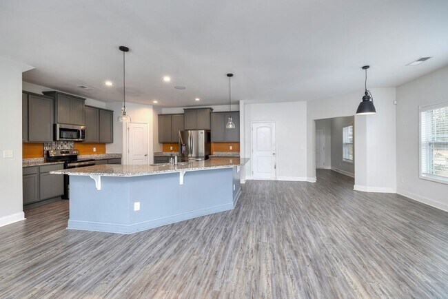 Building Photo - Beautiful home in popular Heritage Bay - F...