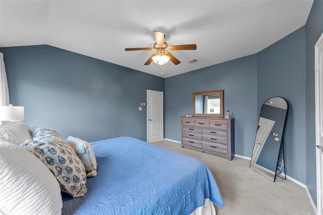 Building Photo - 1514 Greenbrier Dr