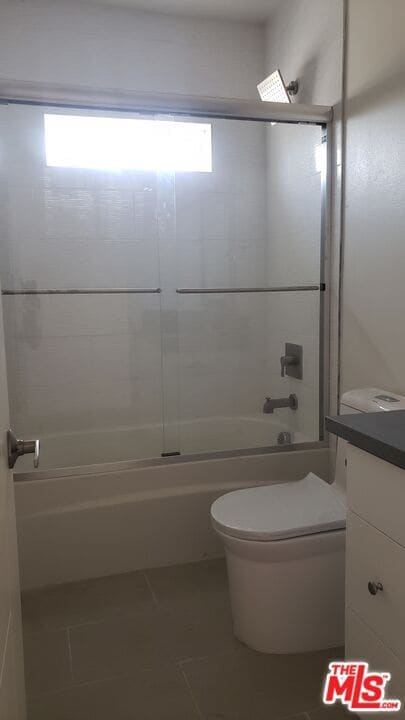 Building Photo - 2131 Carmona Ave