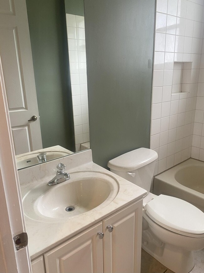 Building Photo - 906 Mariner Bay Blvd