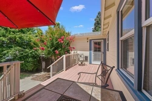 Building Photo - 612 Orange Grove Way