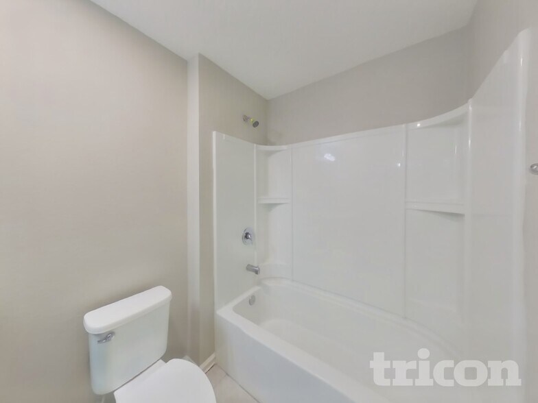 Building Photo - 1916 Constitutional Republic Pl