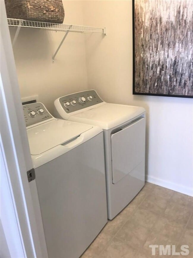 Building Photo - Newer Home for Rent