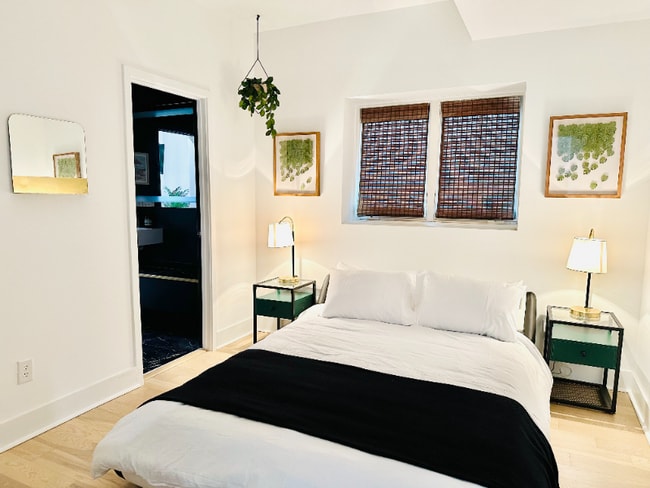 Building Photo - 323 Atherton St