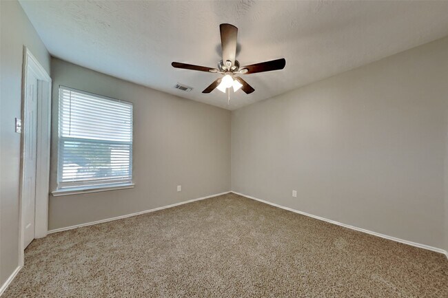 Building Photo - 11315 Harbour Lake Ct