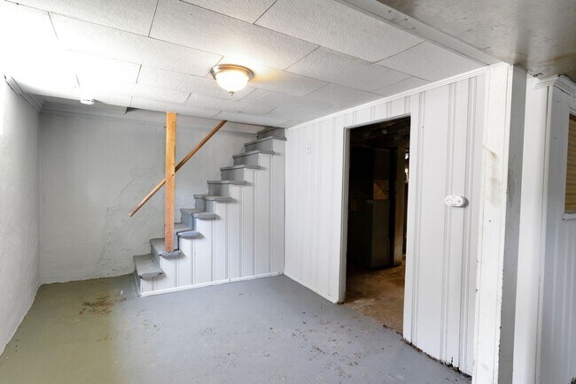 Building Photo - Charming 2BR House in Saint Louis