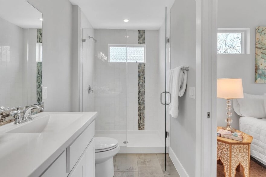 Primary shower - 402 Irma Dr