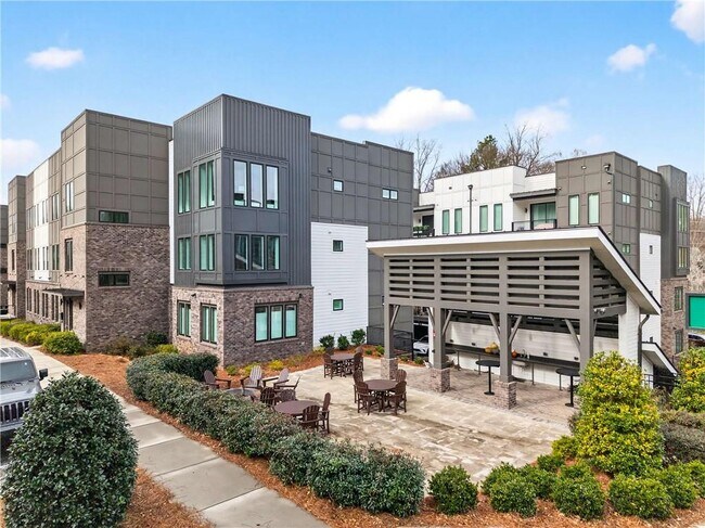 Building Photo - 377 Grant Cir SE