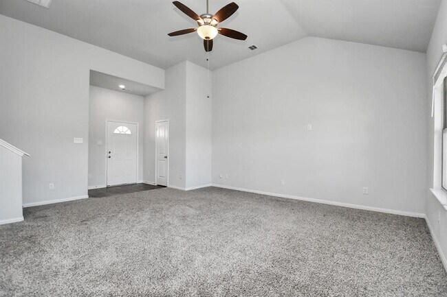 Building Photo - 11028 Patriot Ct