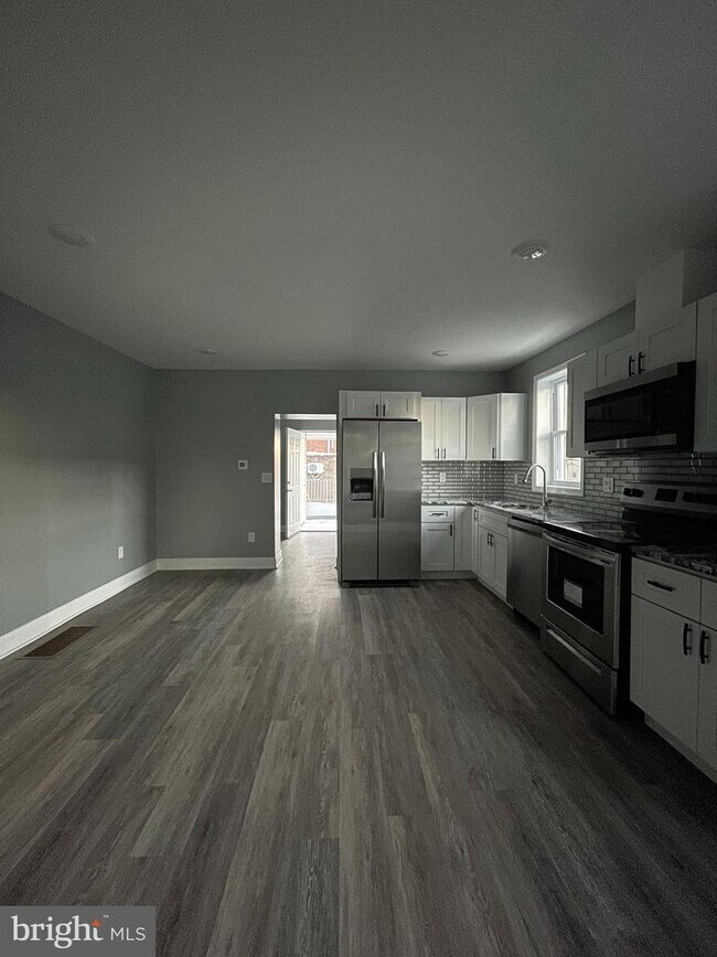 Building Photo - 6601 Torresdale Ave