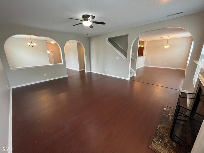 Building Photo - 15156 High Timber Ln