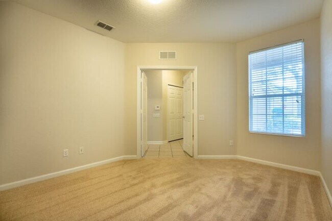 Building Photo - 2679 Metro Sevilla Dr