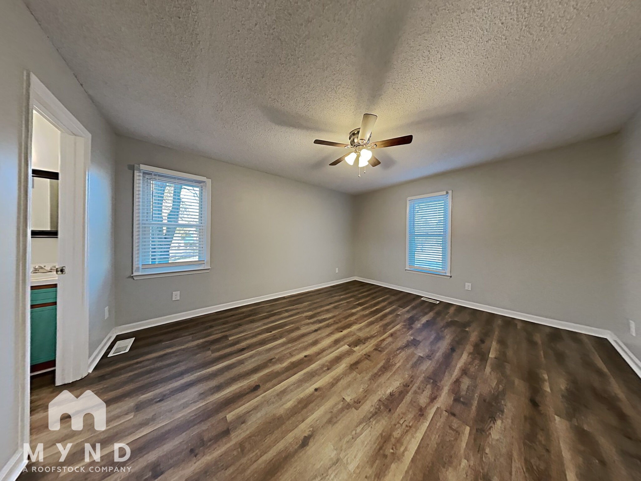 Building Photo - 117 Creekstone Dr
