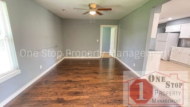 Building Photo - Updated 4 Bedroom, 2 Bath home in South Ka...